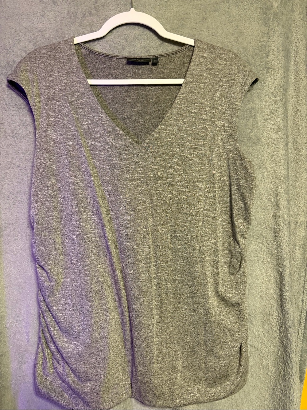Apt. 9 Heather Gray V-Neck Cap Sleeve Tank